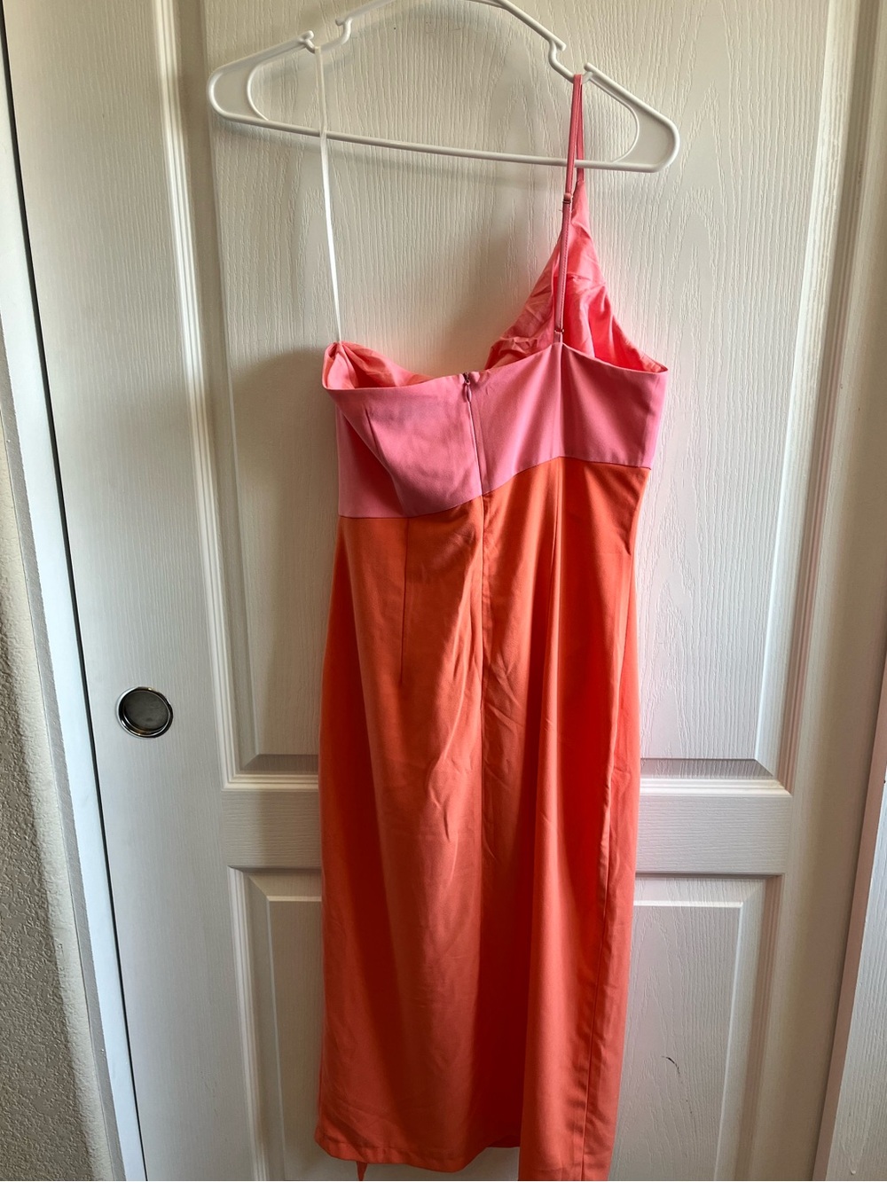 Petal + Pup Pink & Orange Colorblock Vaca Wedding Guest One Shoulder Midi Dress - Picture 3 of 12
